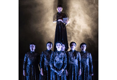 Recensione Supplici Teatro Elfo Puccini Milano Stagione 2024/2025