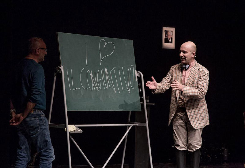 La lingua langue. Produzione Teatro dell’Elfo. (ph Laila Pozzo)
