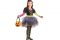 Barbie Strega Multicolor. Abito con maniche ed inserti colorati con gonna in tulle multistrato, collant a righe colorate e cerchietto brandizzato con mini cono strega glitterato con fiocco rosa. Completamento il costume, una cintura in tinta con chiusura velcro e borsetta brandizzata a forma di simpatica zucca. Taglie da 3 a 10 anni. Prezzo: euro 19.90.