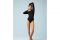 Intimissimi. Body girocollo a manica lunga in modal e cashmere ultralight. Chiusura con bottoncini a pressione. Tonalità: nero, grigio scuro melange, beige conchiglia melange, vaniglia, rosa antico, verde cenere, azzurro jeans, rosso scuro e marrone noce. Prezzo: euro 29.90.