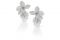 Pasquale Bruni. È dall'incanto delle stelle nella notte e dalla bellezza dei fiori nel giorno che nasce la collezione “Stelle in Fiore”. Questi orecchini sono realizzati in oro bianco e diamanti bianchi.