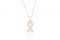 Diamonique x Shopping4Good. Collana Argento 925, placcata Oro Rosa con pendente a forma di fiocco. Finitura lucida. Catena a maglia forzatina con chiusura a moschettone. Misure: collana 43cm+5cm di estensione e pendente 2,2x1cm. Prezzo: euro 29,00.