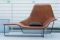 Zanotta. Chaise longue Lama 921. Designer Ludovica+Roberto Palomba (2006). Struttura in acciaio verniciato, colore grafite. Imbottitura in poliuretano con molleggio su nastri elastici. Rivestimento sfilabil in stoffa, pelle o cuoio.