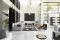 Penthouse a Ashrafieh, progettata dall’architetto Fouad Naayem e il suo studio FNA&Partners. Il rivestimento delle pareti è in marmo, modello Tratto della collezione Le Pietre Incise della Lithos Design Primes, personalizzato con l’ausilio della Lithos Design Source (foto Ima del Khoury).