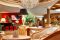 Hotel Quelle Nature Spa Resort. La Lobby con piano bar. La struttura offre inoltre la Sky Lodge, malga relax con acquario e la cupola del silenzio.