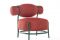 Gebrüder Thonet Vienna GTV. La poltroncina Chignon (2017) dei designers LucidiPevere, dalla velata nota retrò si articola tra morbidezza e leggerezza. La struttura, interamente in legno curvato, funge da supporto per la comoda e voluminosa seduta e il soffice e divertente schienale raccolto da due riccioli in faggio. Femminile, snella e filiforme, la poltrona è ideale sia per gli spazi domestici sia in ambito contract.