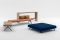 Arper. Collezione modulare di sedute, tavolini, pouf e consolle “Kiik”, designata da Ichiro Iwasaki.