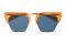 Rag & Bone su Net-a-Porter. Le linee spigolose e i colori vivaci rinnovano la collaudata silhouette a occhi di gatto. Questo occhiale è stato realizzato in Italia con l’utilizzo di sottili montature color oro accentuate con acetato marrone chiaro lungo la fronte e lenti blu.