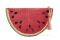 Kayu su Net-a-porter.com. La pochette “Frutta” si presenta come una succosa fetta di cocomero fin nei più piccoli dettagli: è guarnita con foglie verdi e paglia color sabbia, che mimano la buccia, e decorata con perline nere lucide per i semi.