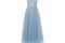 Monique Lhuillier su Net-a-Porter. Questo abito è composto da strati di tulle impreziositi da cristalli montati sul corpetto e su tutta la lunghezza della gonna.