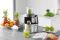 Magimix. “Juice Expert 3” è un estrattore a freddo per frutta e verdura cruda o cotta. Ideale per realizzare succhi, smoothie o latti vegetali; “Juice Expert 4” permette anche di affettare e grattugiare per realizzare insalate o carpacci di frutta e verdura. Grazie al filtro setaccio in acciaio inox, posto all’interno dell’estrattore, è possibile avere succhi chiari e limpidi preservando gli alimenti e i nutrienti. Per un succo di agrumi fresco, veloce e senza semi, lo spremiagrumi è dotato di 2 coni (limoni e arance/pompelmi) e il pulp system permette di scegliere un succo con o senza polpa.
