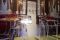 Kartell. “Louis Ghost”, “Victoria Ghost” e “Bourgie” sono tre prodotti icona firmati da Philippe Starck e diventati parte integrante del paesaggio domestico contemporaneo. Qui nella loro versione più celebre e accattivante, in policarbonato trasparente, ma disponibili anche in altri colori.