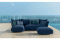 Talenti. L’ampia seduta è inserita nella forma tipica degli elementi della “Cliff Collection”. La cuscineria è sfoderabile, l’imbottitura realizzata in quick dry foam e rivestita con tessuti studiati per l’outdoor impermeabili. 268 (larghezza) x 78 (altezza). Design, Ludovica+Roberto Palomba.