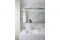 Angelo Tacchinardi. Bagno padronale. È rivestito in marmo di Carrara su specifico disegno dell’architetto così come il monoblocco lavabo in Corian. Sanitari  “Link”, design G. Cappellini R. Palomba, Flaminia; rubinetteria e accessori “Bellagio”, design Matteo Thun, Zucchetti. Lo specchio contenitore in ottone cromato con ante a specchio scorrevoli e interno in teak è stato disegnato e realizzato da Tacchinardi ed è illuminato dalle luci “Acheo”, design Gianfranco Frattini, Artemide. Al soffitto lampada a sospensione  “Glo Bal”, design Jasper Morrison, Flos.