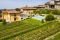 Agriturismo Corte Lantieri. L’agriturismo è inserito nella tenuta della storica Cantina Lantieri addossato al centro storico del borgo medievale di Capriolo. Ricavato dalla ristrutturazione dell’antico palazzo nobiliare della famiglia Lantieri de Paratico si raggiunge percorrendo lunghi filari di vite.