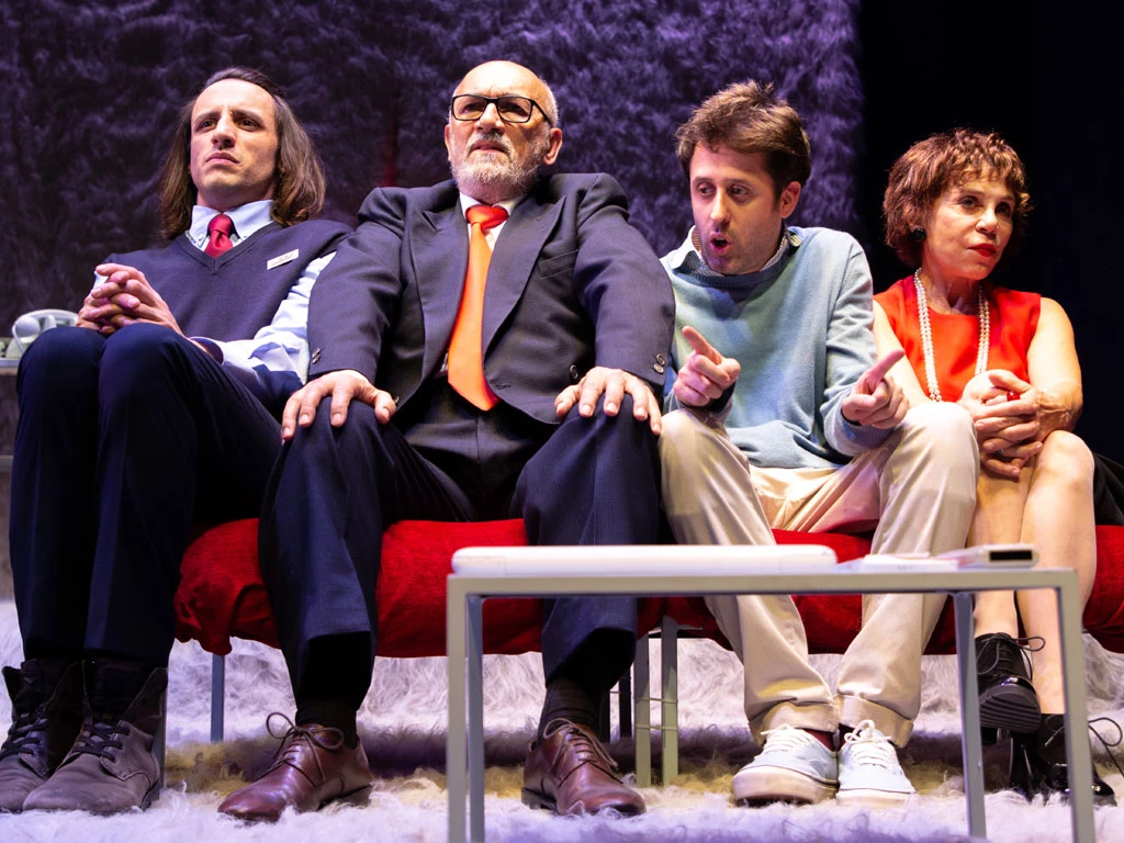 Buon anno ragazzi di Francesco Brandi in scena al Teatro Franco Parenti