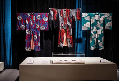 Kimono - Riflessi d’arte tra Giappone e Occidente. Allestimento. Museo del Tessuto di Prato