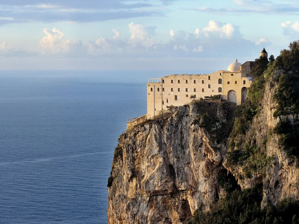 Monastero Santa Rosa Resort a Conca dei Marini Costiera Amalfitana